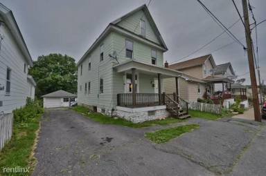 Main picture of 1821 Bloom Ave