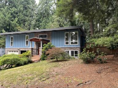 Main picture of 6149 SW Miles Ct