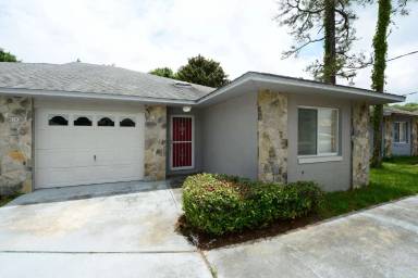 Main picture of 18 Farmsworth Dr