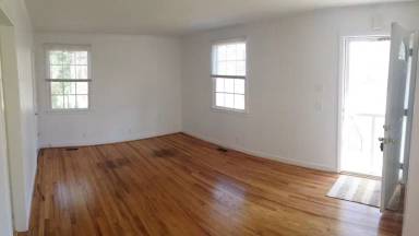Main picture of 130 Barclay Rd