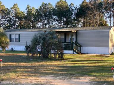 Main picture of 8237 Verano St