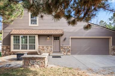 Main picture of 6606 N Windmont Ave