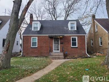 Main picture of 4760 Jackson St