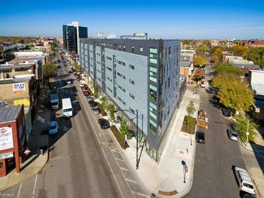 Main picture of L Logan Square