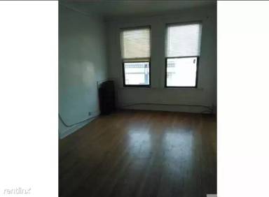 Main picture of 7902 S Paulina St