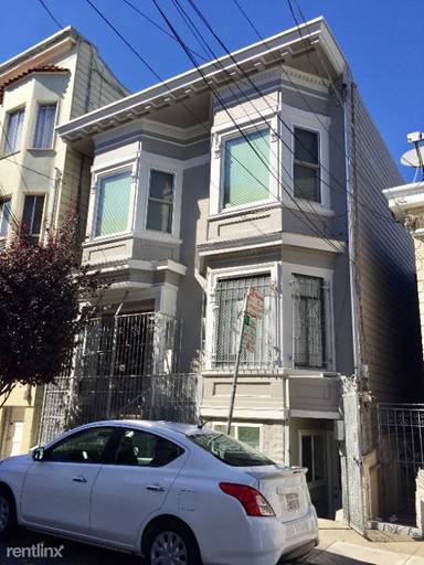 Main picture of 56 Sycamore St