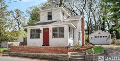 Main picture of 15802 Beach Dr