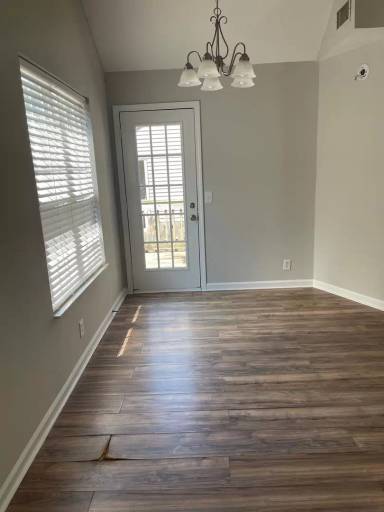 Main picture of 1017 Mulberry Way
