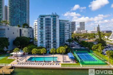 Main picture of Bay Park Towers
