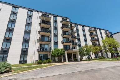 Main picture of 9098 W Terrace Dr