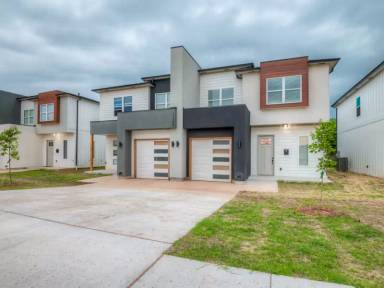 Main picture of 11317 N Blackwelder Ave