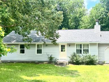 Main picture of 113 Bristol Ln