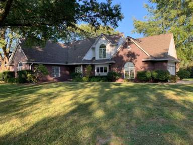 Main picture of 6955 NW 100th St