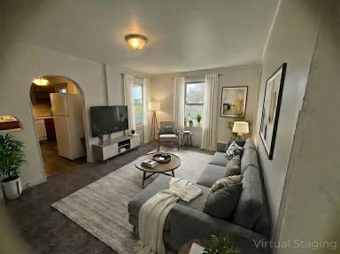 Main picture of 922 Vankirk St