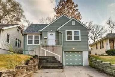 Main picture of 6415 Blondo St