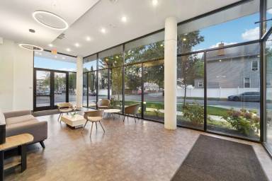 Main picture of 475 William St