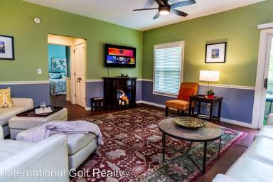 Main picture of 965 Registry Blvd