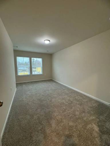 Main picture of 863 Falls Grove Trl