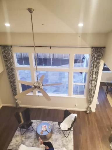 Main picture of 475 Russell Way