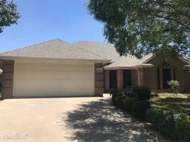 Main picture of 6209 Meadowmere Ln
