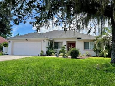 Main picture of 320 Paradise Woods Pl