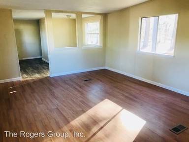 Main picture of 34 Thompson Cir