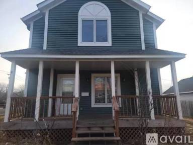 Main picture of 3801 Clinton Ave