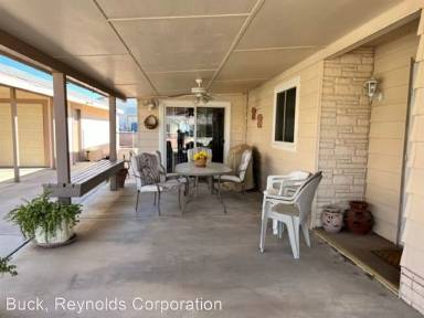 Main picture of 750 Roadrunner Dr