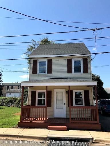 Main picture of 109 Church St