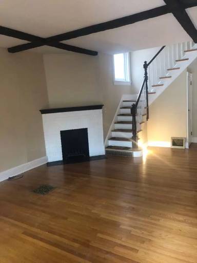 Main picture of 1711 N West St