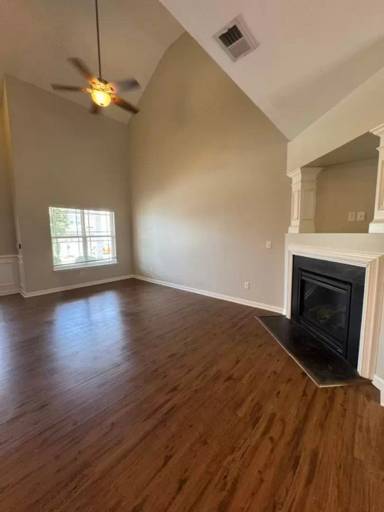 Main picture of 208 Riverdale Rd
