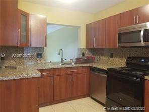 Main picture of 8250 NW 10th St