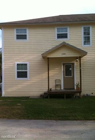 Main picture of 23444 Albert Dr