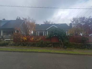 Main picture of 517 High Ave