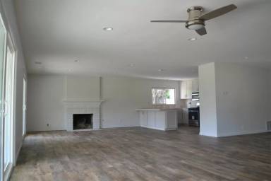 Main picture of 1263 Discovery St