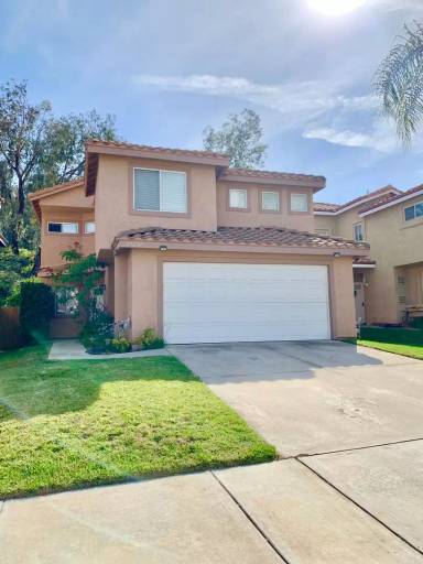 Main picture of 15686 Altamira Dr