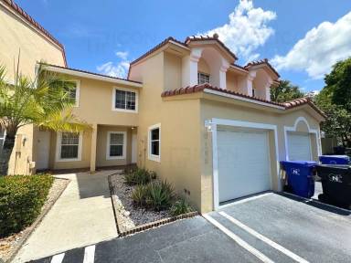 Main picture of 8135 Southgate Blvd