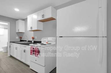 Main picture of 180 N Sylvan Ave