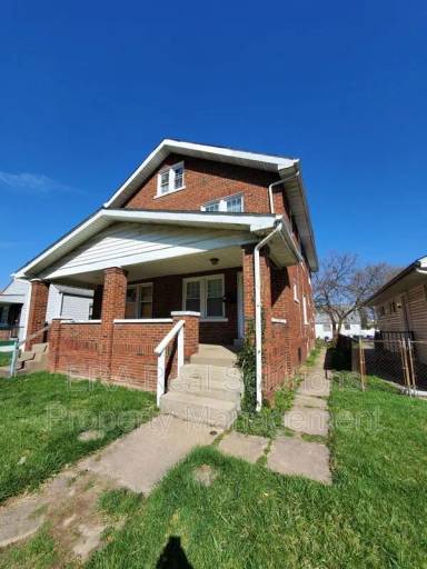 Main picture of 854 Fairwood Ave