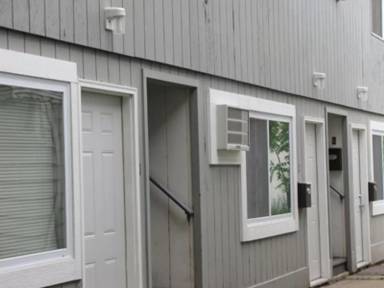 Main picture of 420 B Ave NW
