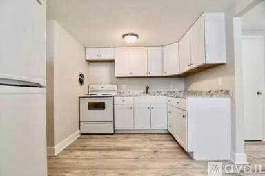 Main picture of 90 E Squantum St