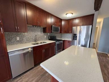 Main picture of 3622 Garden Blvd N