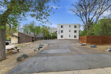 Main picture of 1285 Wolff St