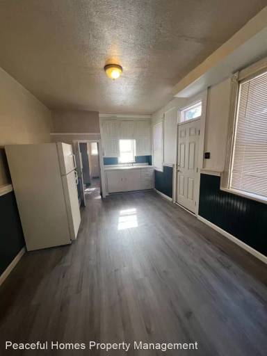 Main picture of 728 Manor St
