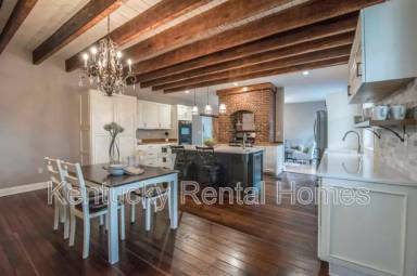 Main picture of 6722 Athens Boonesboro Rd