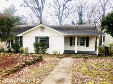 Main picture of 521 Grand Ave