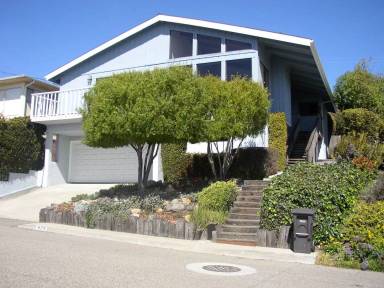 Main picture of 810 Stratford St