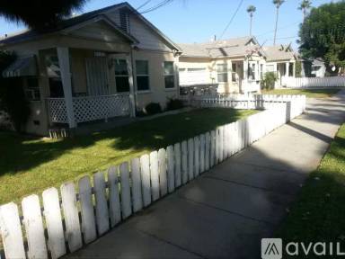 Main picture of 731 W Maple Ave