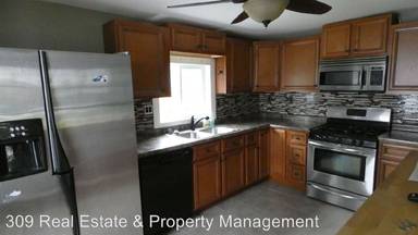 Main picture of 230 N 2nd Ave