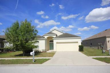 Main picture of 24617 Victoria Wood Ct